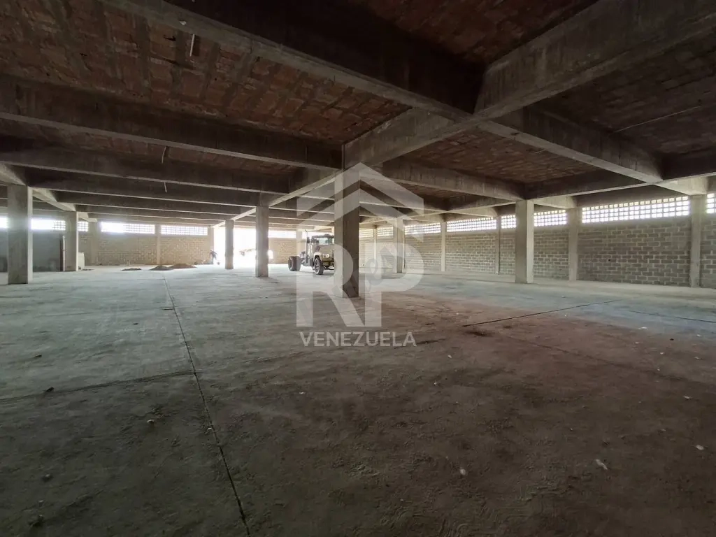 CRG-001 Galpón en Venta o Alquiler en la Zona II, Barquisimeto