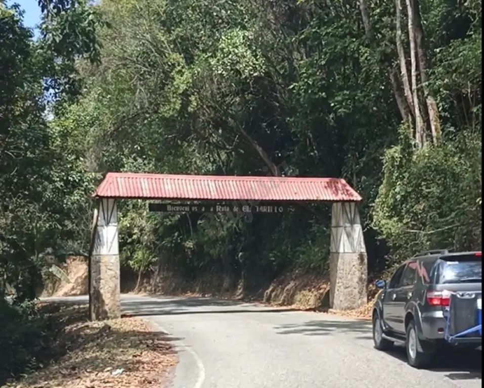 Porta bidones ,equipaje,maletas,gasolina,combustible etc.