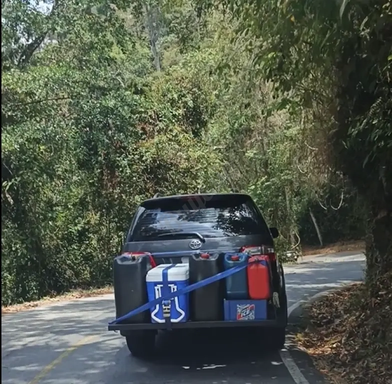 Porta bidones ,equipaje,maletas,gasolina,combustible etc.