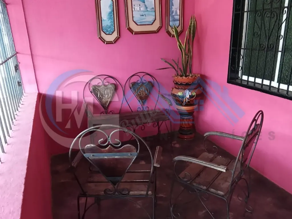EN VENTA CASA EN LA VÍA NACIONAL LA TOSCANA, MUNICÍPIO PIAR