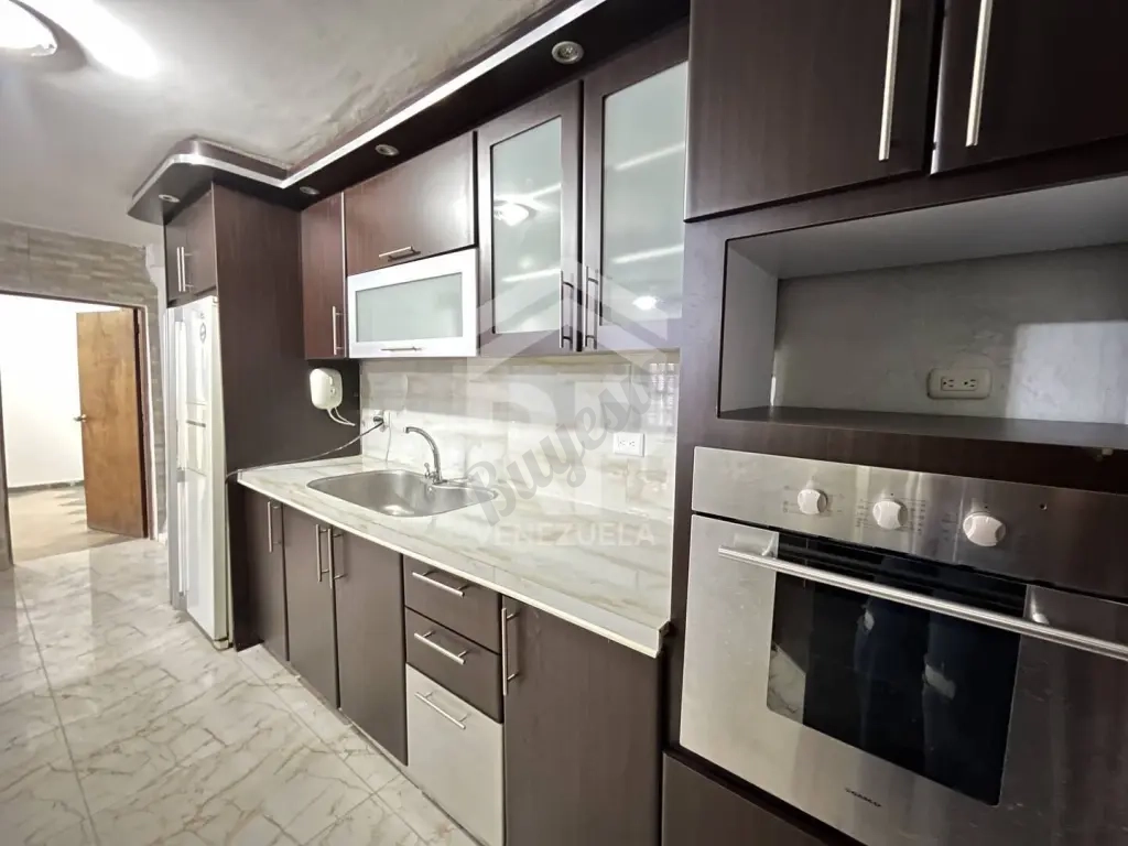 SGC-446 Casa en Alquiler o Venta en la Puerta Maraven
