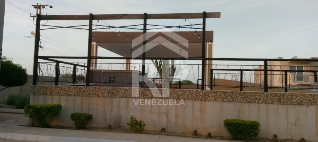 SGC-449 Towhouse en Venta en la Urb. Los Roques, Punto Fijo Falcón