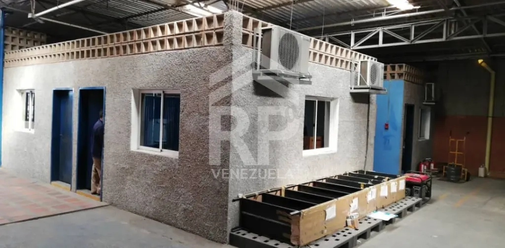 PLG-003 Galpón en Venta en el Sector Belloso, Maracaibo