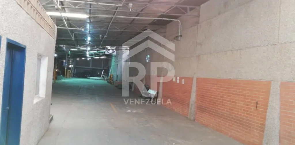 PLG-003 Galpón en Venta en el Sector Belloso, Maracaibo