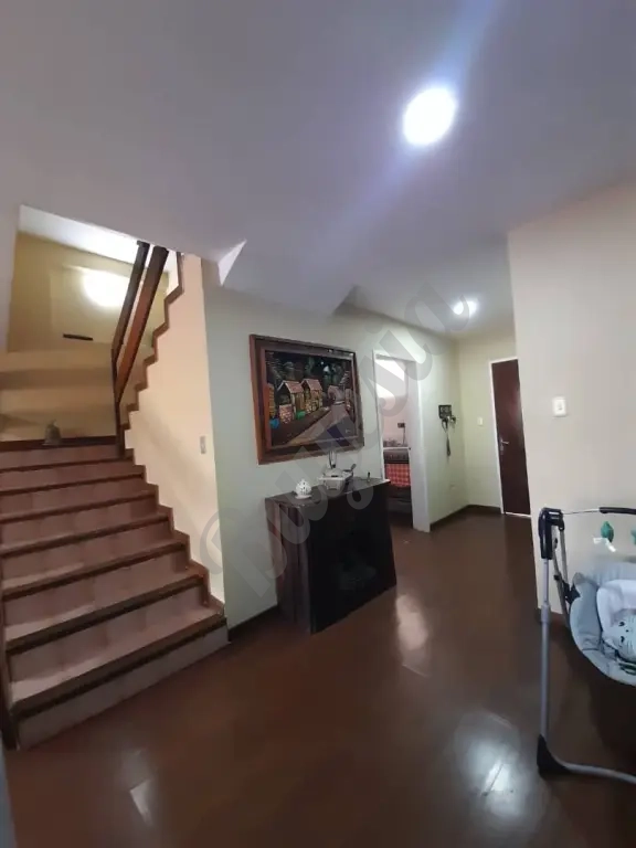 Apartamento de 3 niveles en Cagua, edo. Aragua. Venta. AP-CCA-AR-23