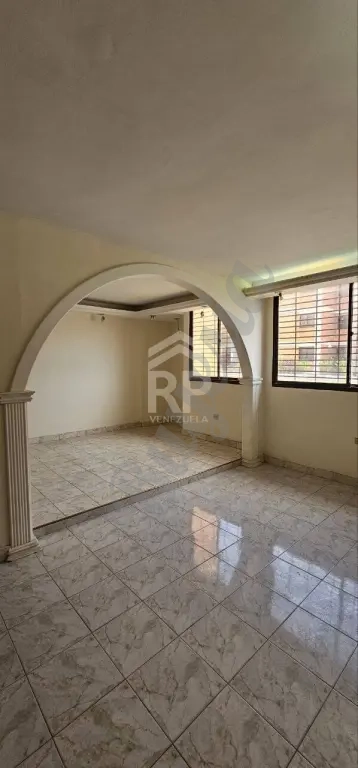 PLA-023 Apartamento en Venta en Zona Norte, Maracaibo