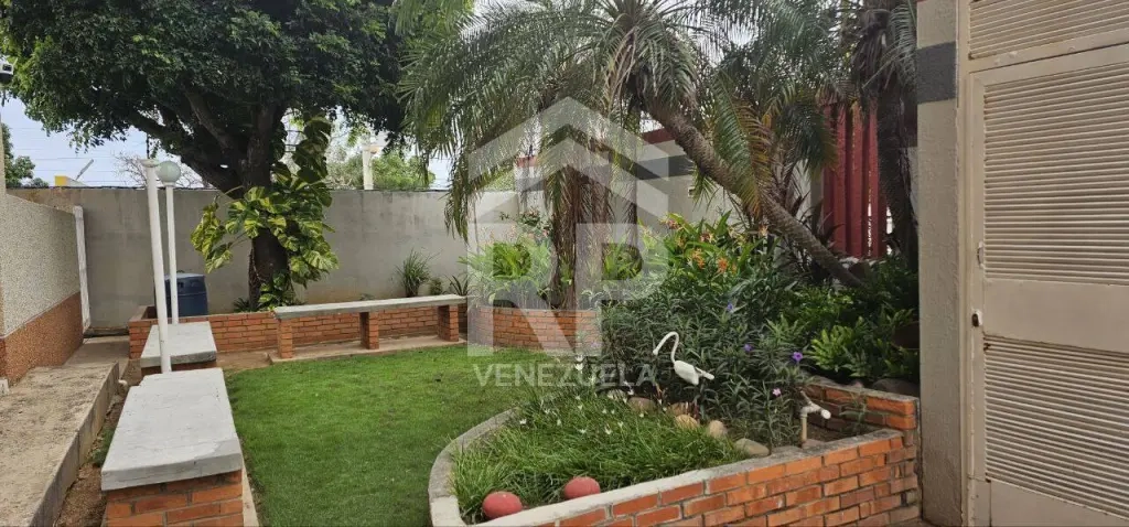 PLA-027 Apartamento en Venta en el Sector Santa María, Maracaibo